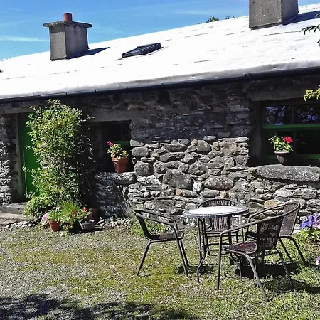 Cathryn's Cottage, Holiday home *